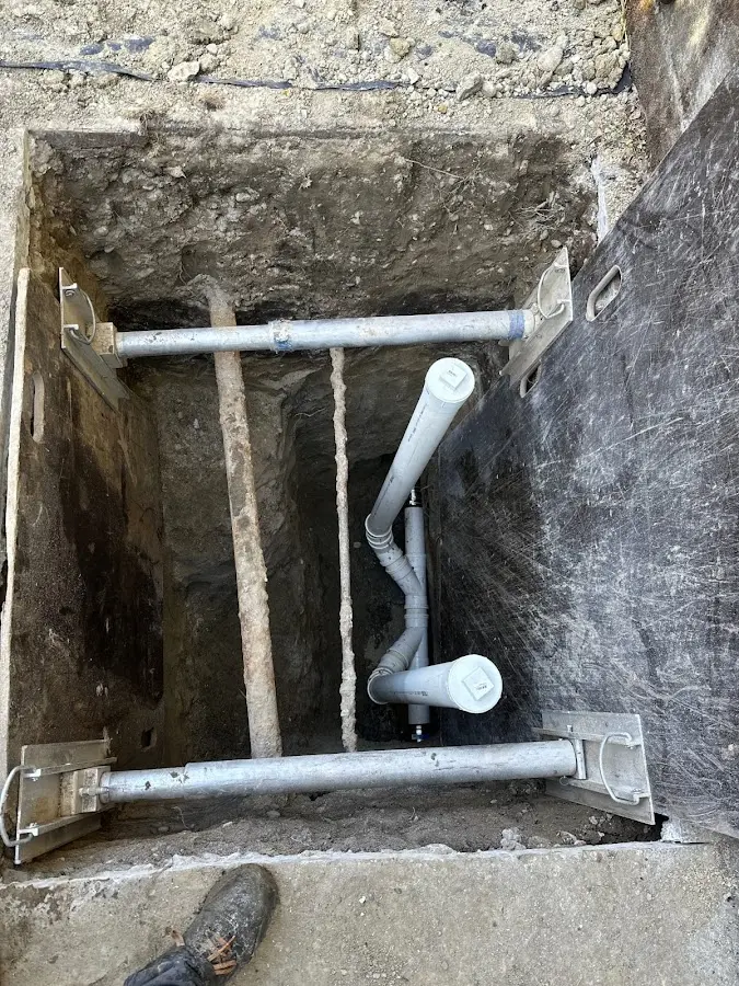 Experienced plumber completing Drain Cleaning work in West Brookfield